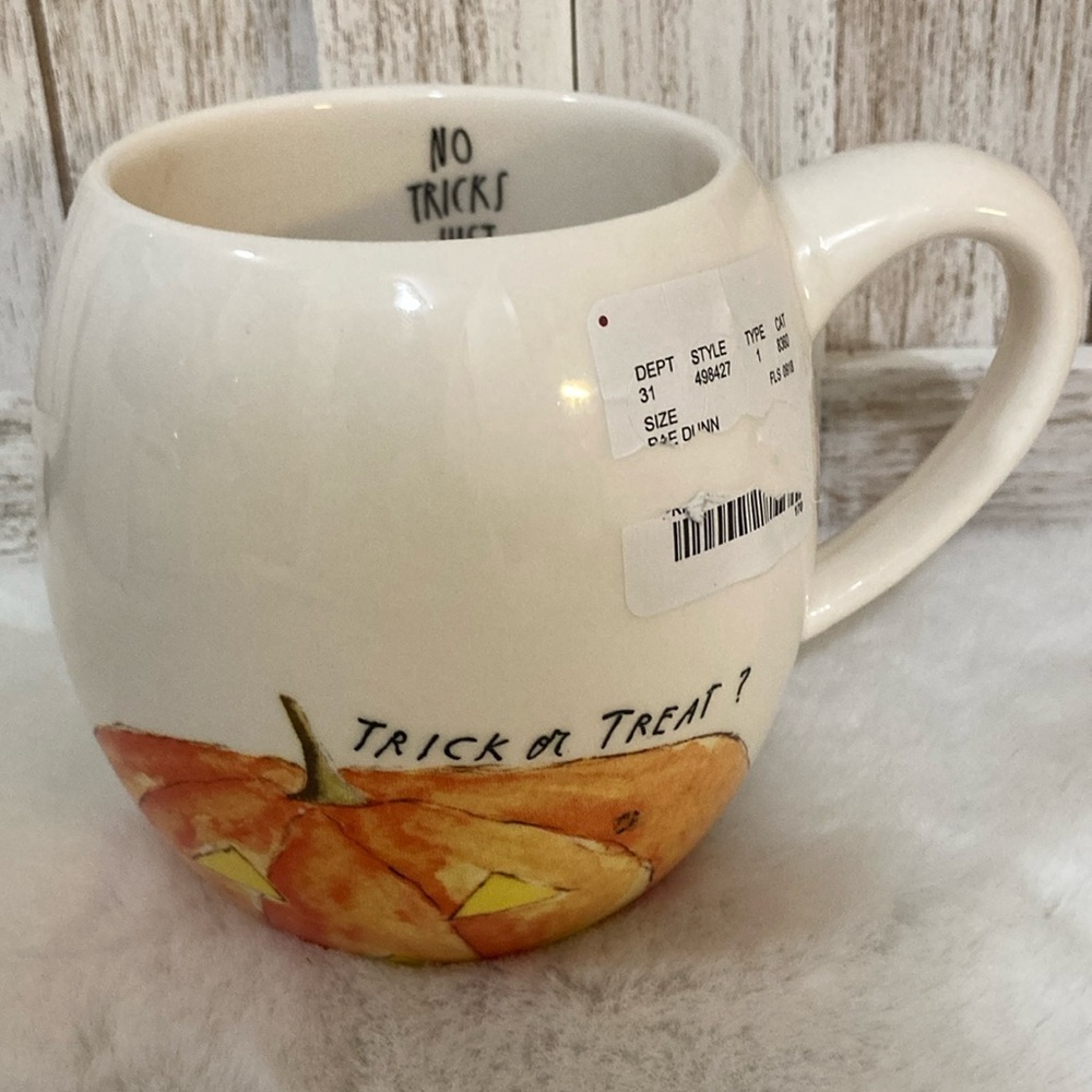 Rae Dunn Trick or Treat Mug